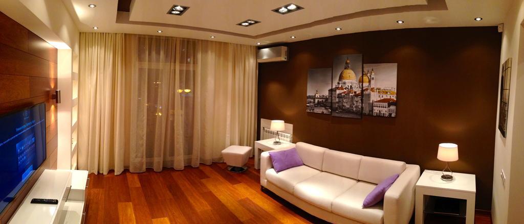 Apartment Mihailovskaya キエフ 部屋 写真